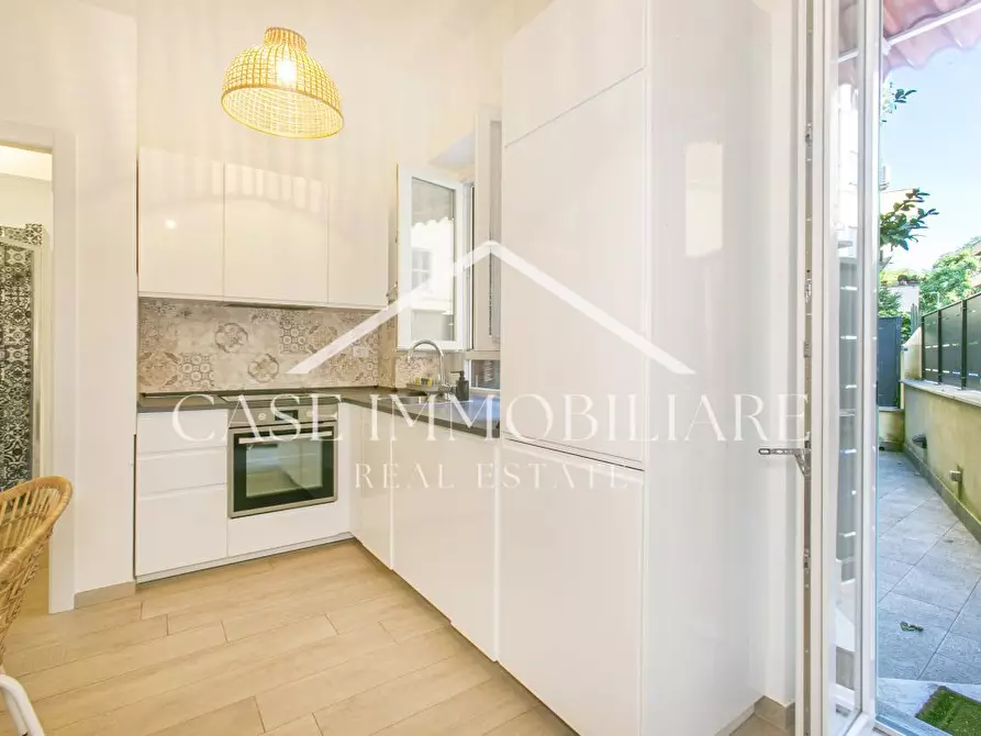 Immagine 6 di Appartamento in vendita  a Roma