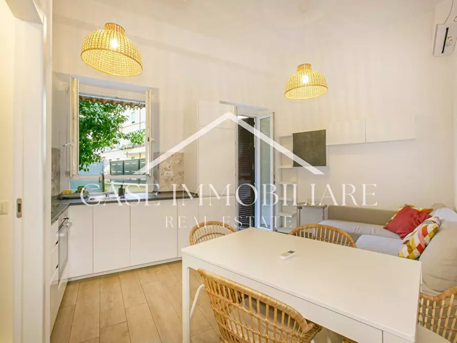 Immagine 2 di Appartamento in vendita  a Roma