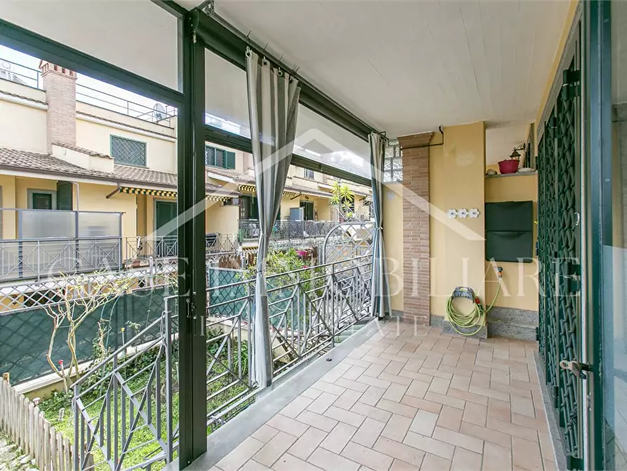 Immagine 5 di Appartamento in vendita  720 a Roma