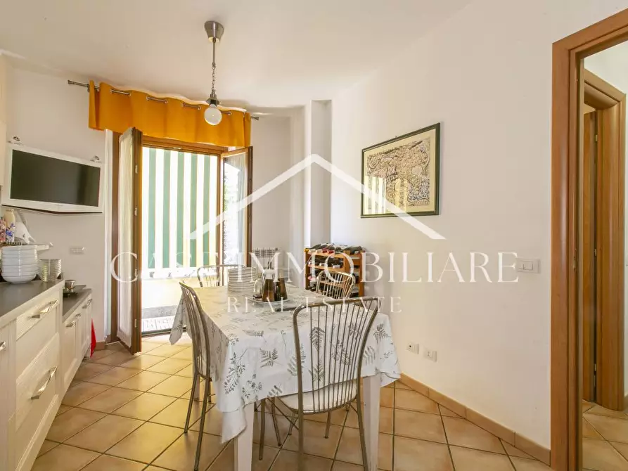 Immagine 9 di Appartamento in vendita  a Roma