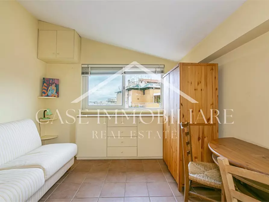 Immagine 5 di Appartamento in vendita  a Roma