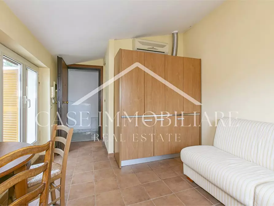 Immagine 2 di Appartamento in vendita  a Roma