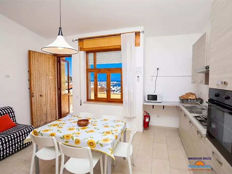 Immagine 9 di Appartamento in vendita  a Castelsardo