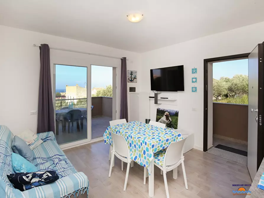 Immagine 10 di Appartamento in vendita  a Castelsardo