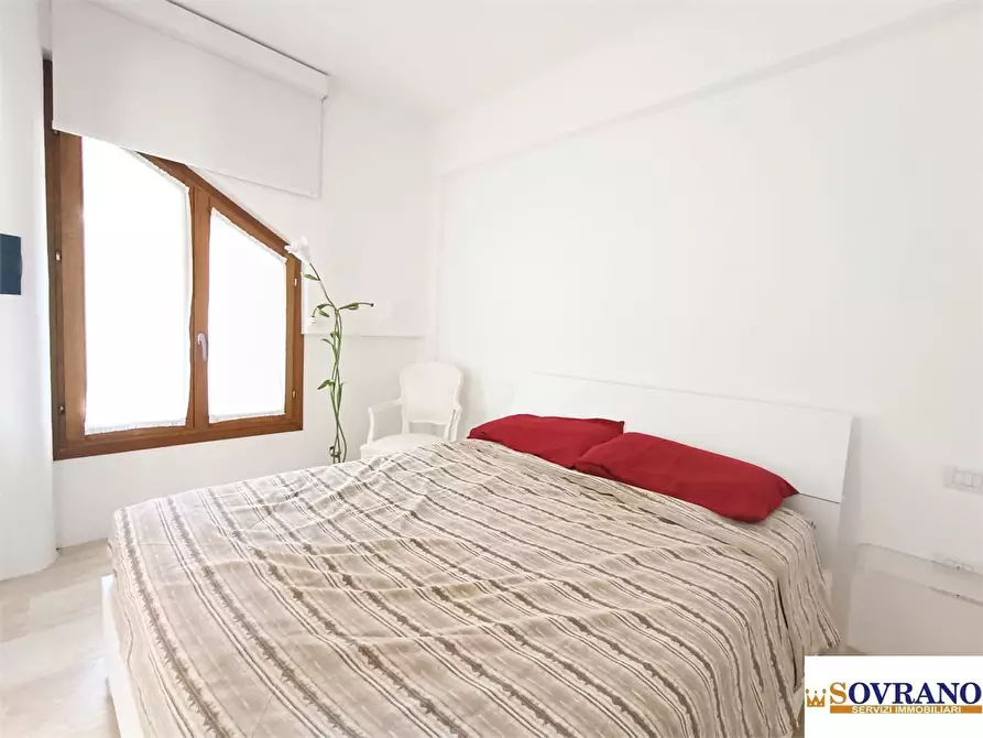 Immagine 7 di Appartamento in vendita  a Arzachena