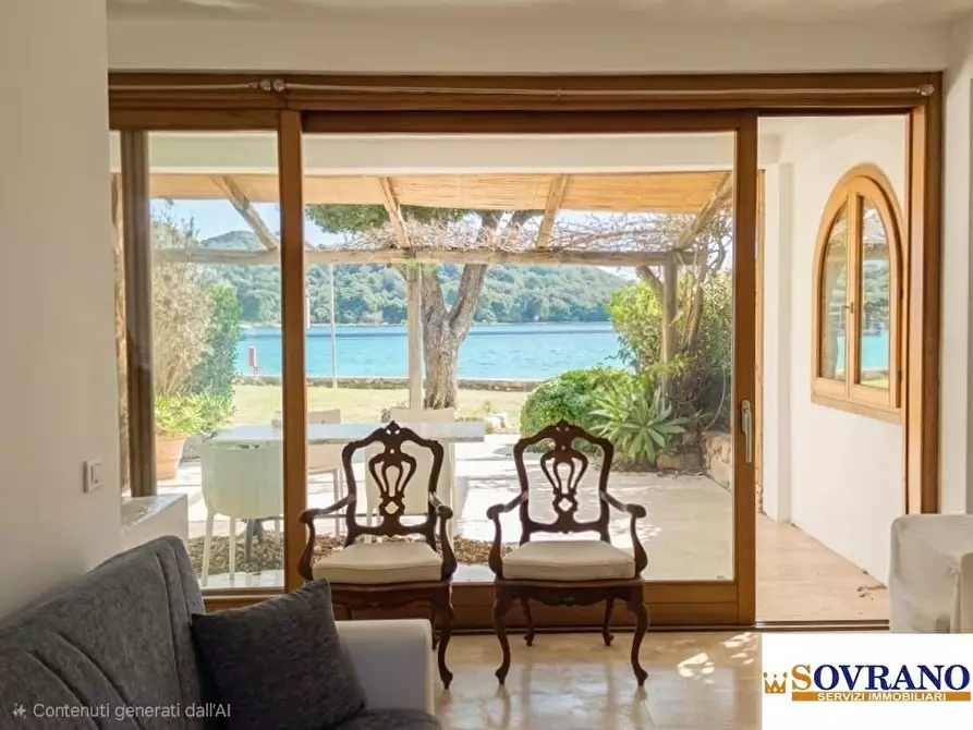 Immagine 5 di Appartamento in vendita  a Arzachena