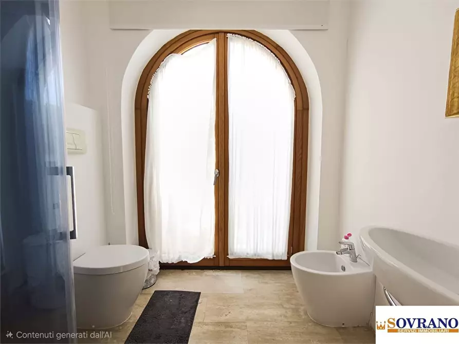 Immagine 10 di Appartamento in vendita  a Arzachena