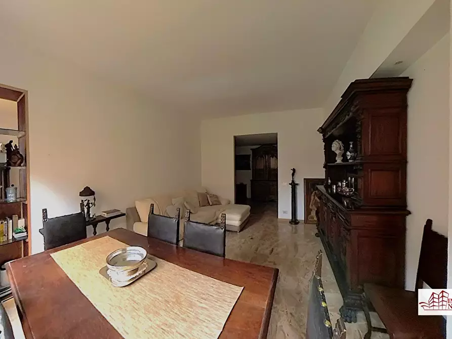 Immagine 4 di Appartamento in vendita  10 a Busto Arsizio