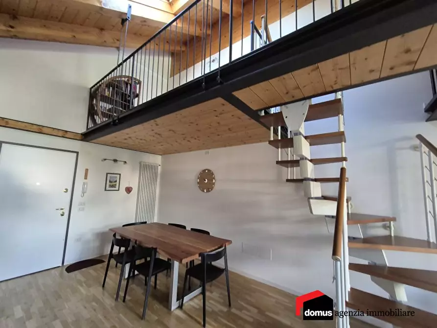 Immagine 6 di Appartamento in vendita  a Tonezza Del Cimone