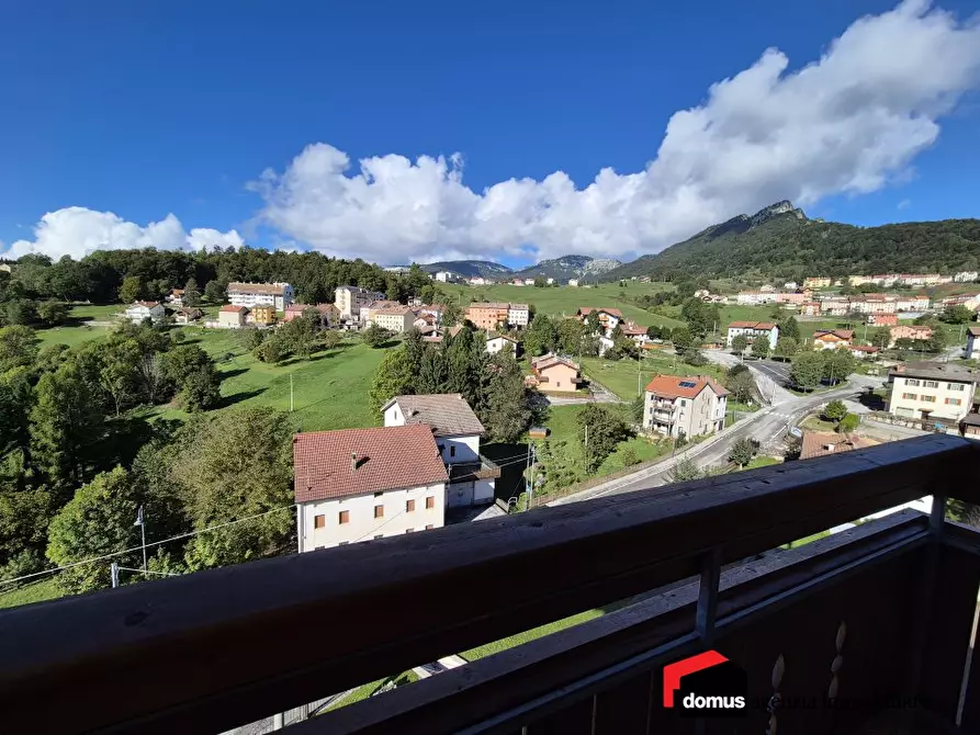 Immagine 9 di Appartamento in vendita  a Tonezza Del Cimone