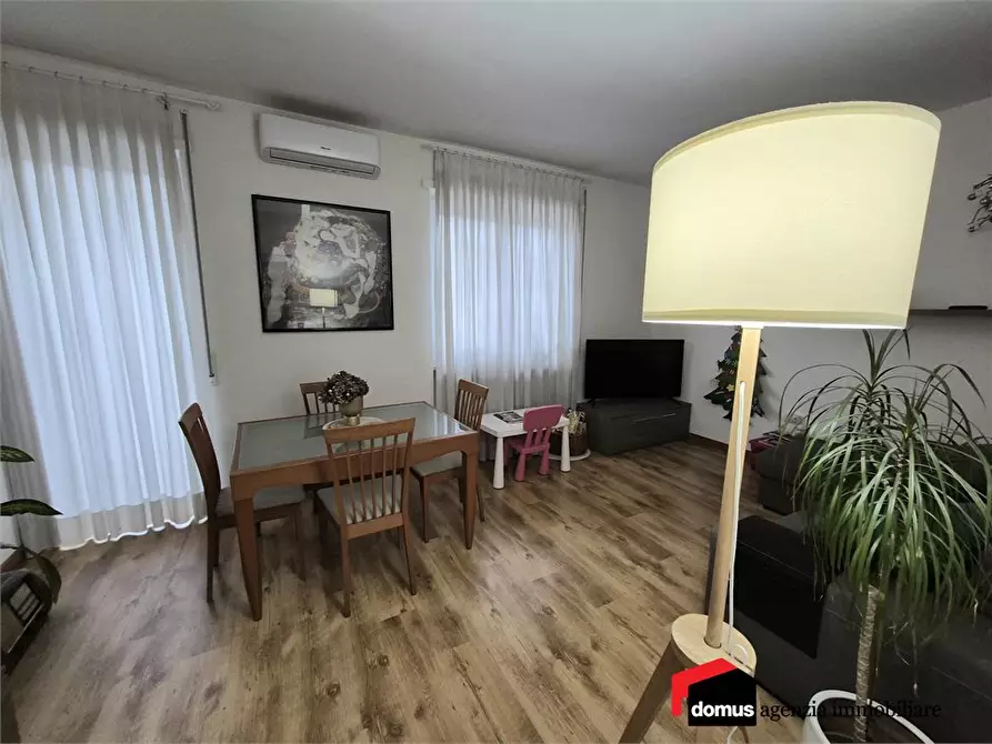 Immagine 4 di Appartamento in vendita  a Schio