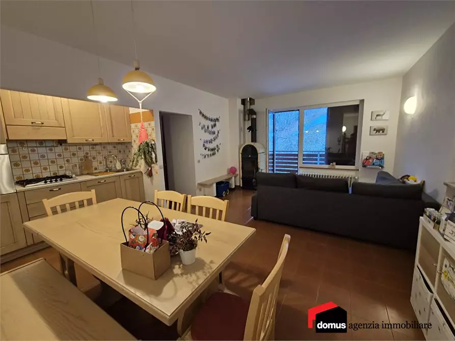 Immagine 4 di Appartamento in vendita  a Tonezza Del Cimone