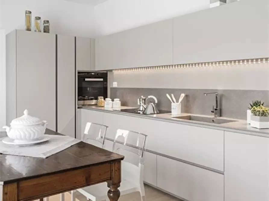 Immagine 1 di Appartamento in vendita  a Thiene