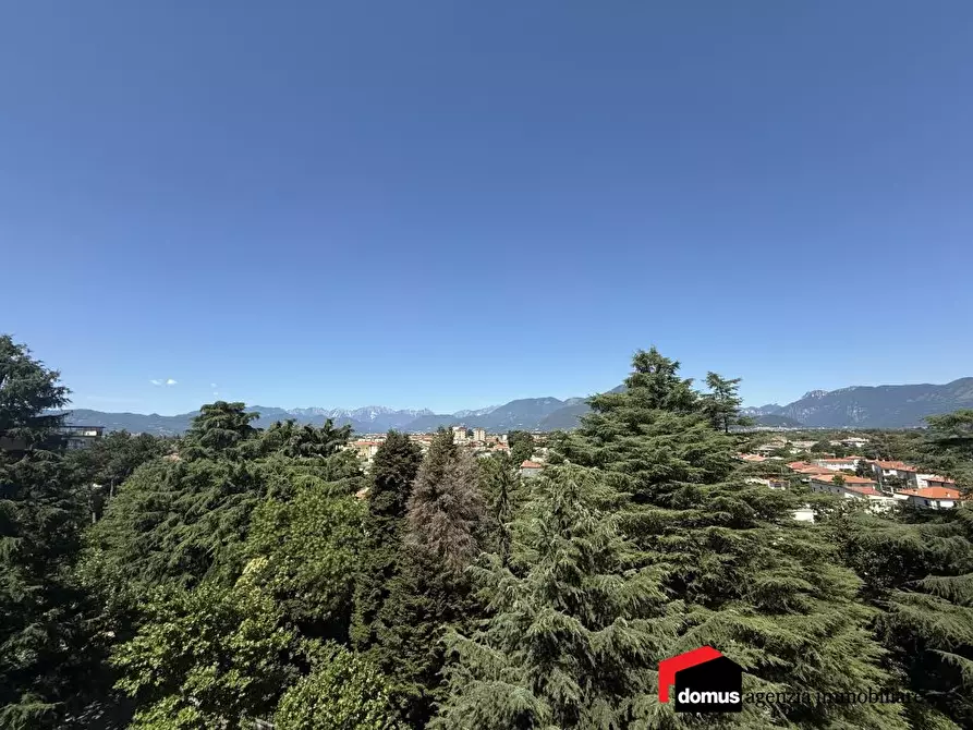 Immagine 2 di Appartamento in vendita  a Thiene