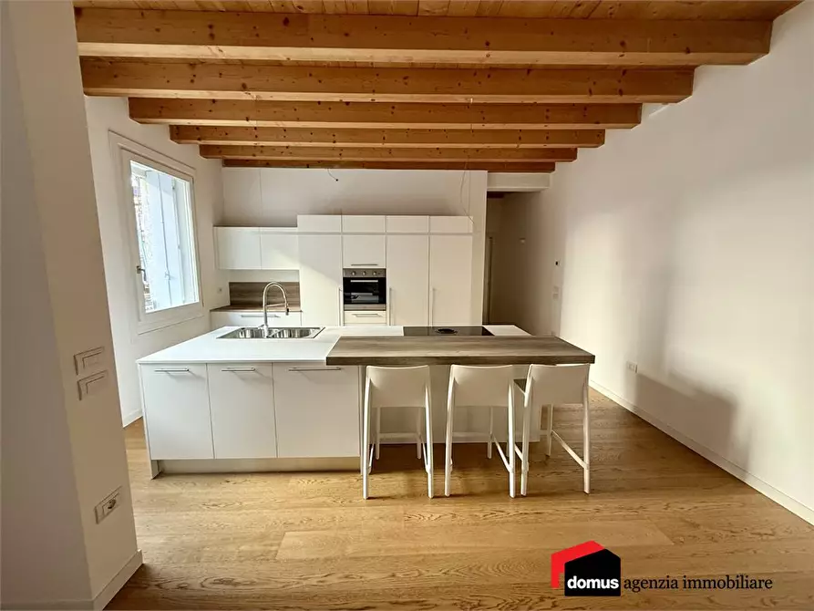 Immagine 4 di Appartamento in vendita  a Thiene