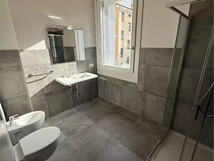 Immagine 9 di Appartamento in vendita  a Thiene