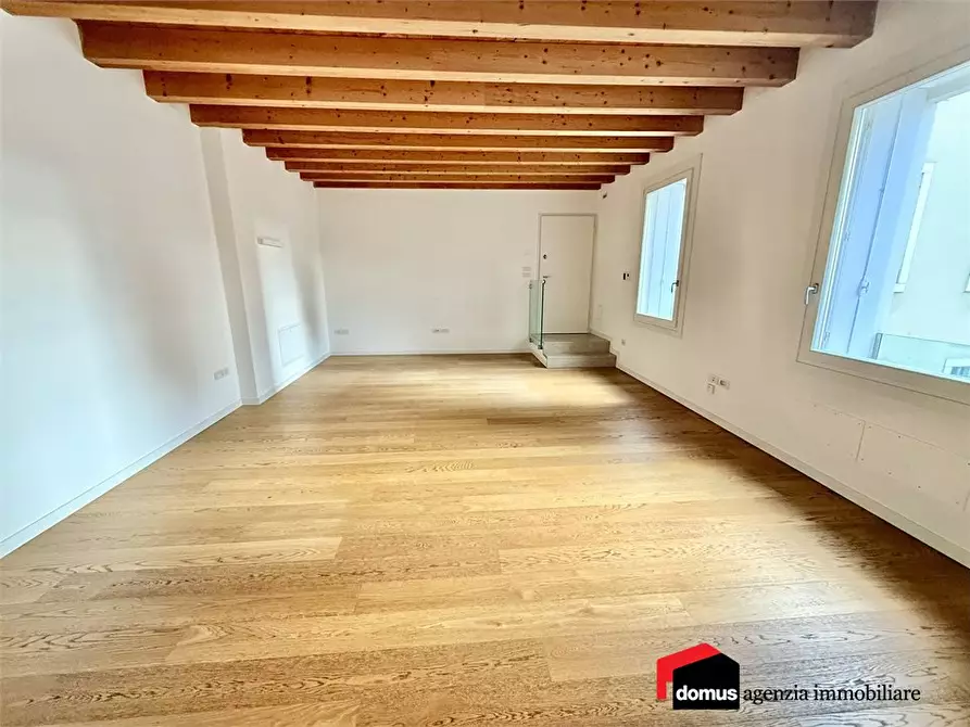 Immagine 7 di Appartamento in vendita  a Thiene