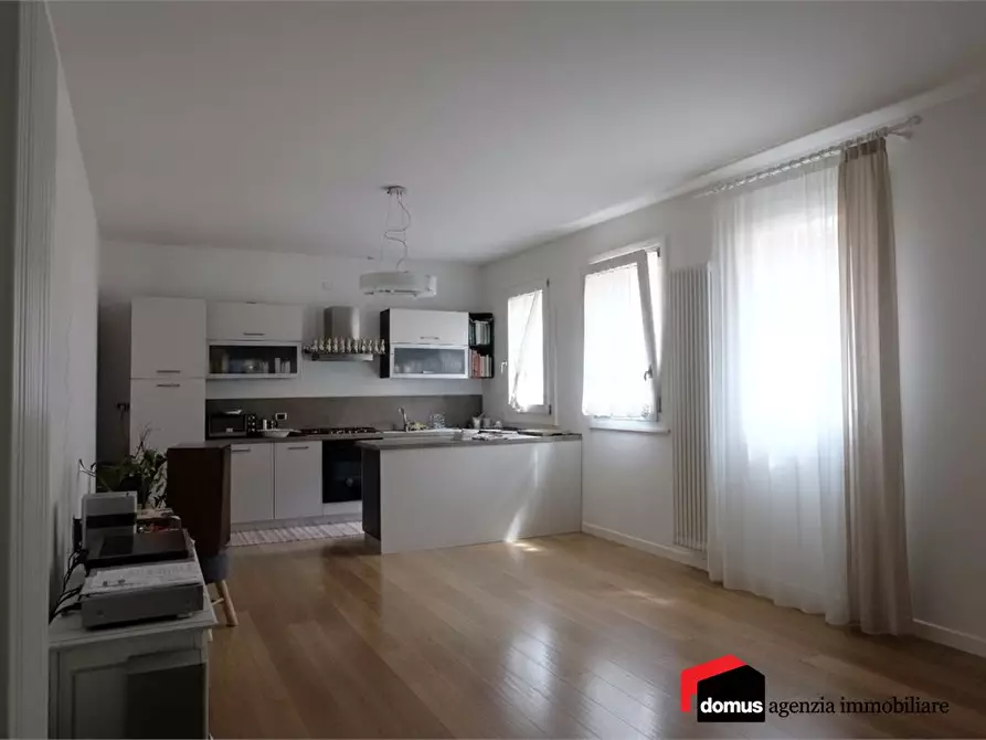 Immagine 3 di Appartamento in vendita  a Thiene