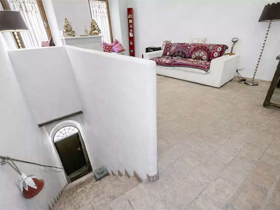 Immagine 10 di Appartamento in vendita  a Sutri