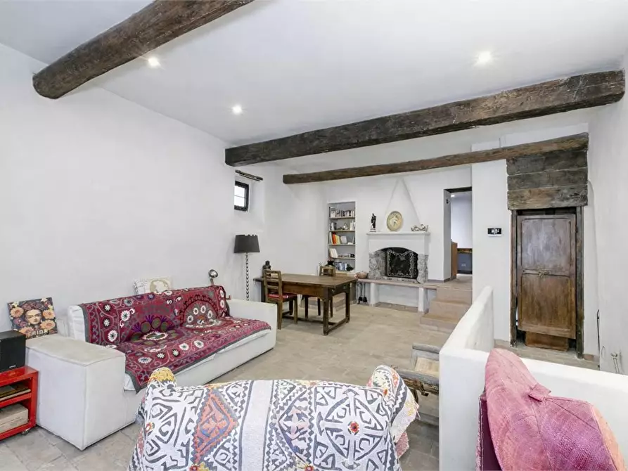 Immagine 8 di Appartamento in vendita  a Sutri