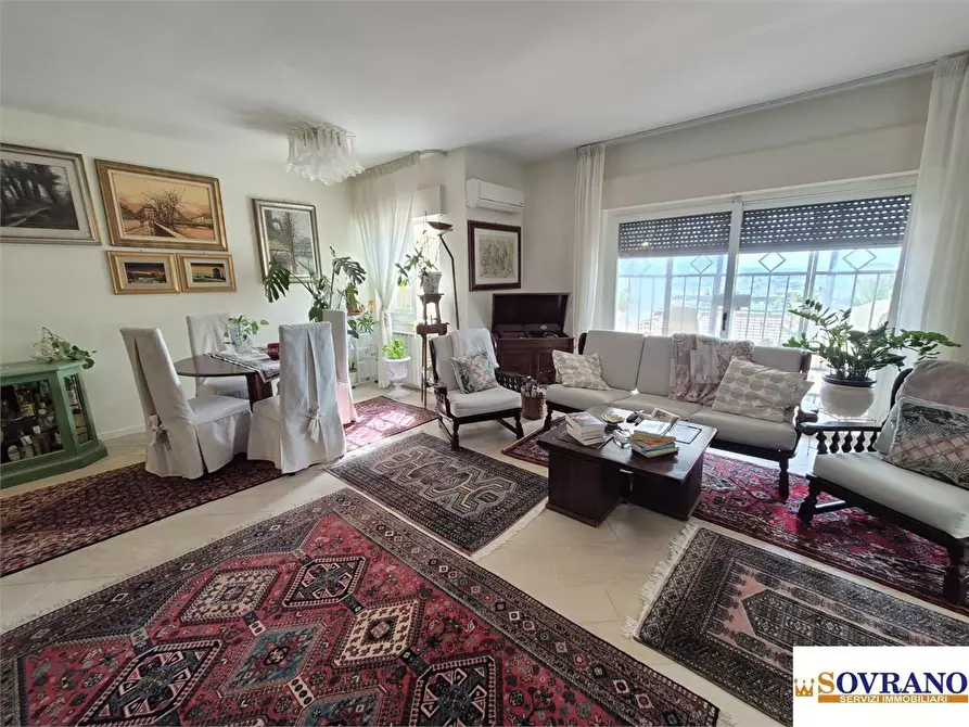 Immagine 10 di Villetta a schiera in vendita  a Palermo