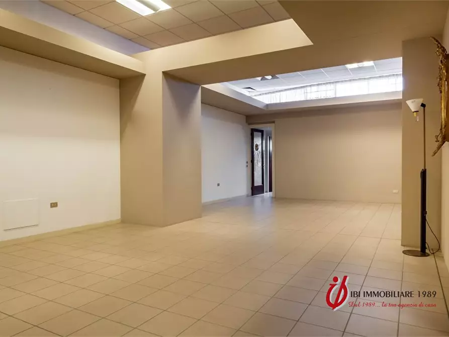 Immagine 6 di Capannone industriale in vendita  1/B a Nogarole Rocca