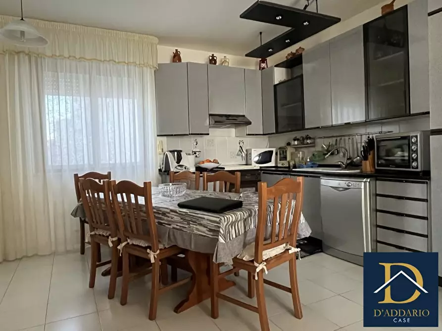 Immagine 9 di Appartamento in vendita  15 a Taranto