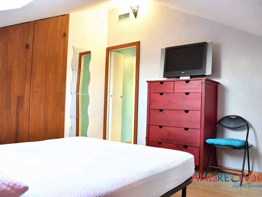 Immagine 10 di Attico in vendita  30/A a Vasto