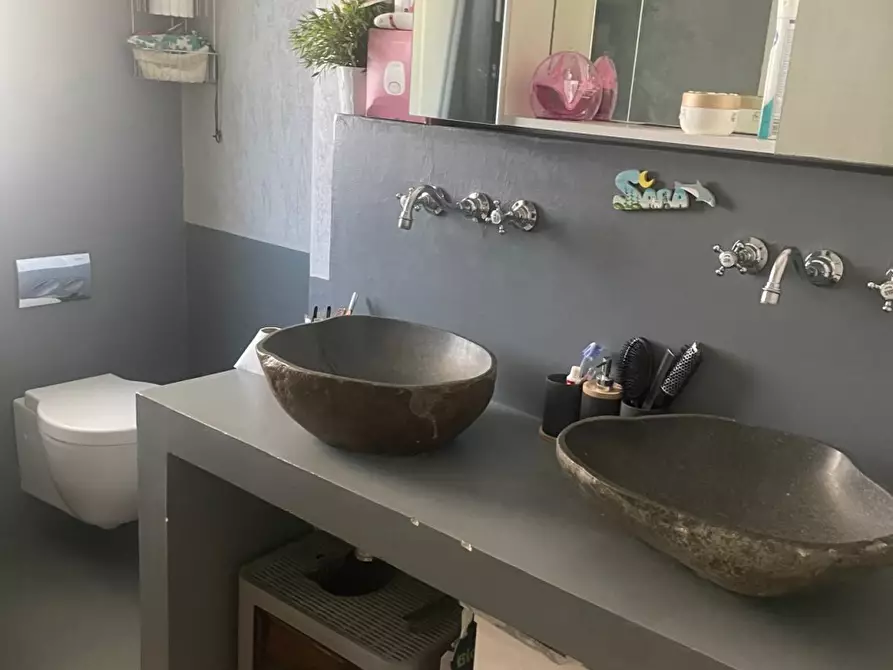 Immagine 7 di Attico in vendita  10 a Carrara