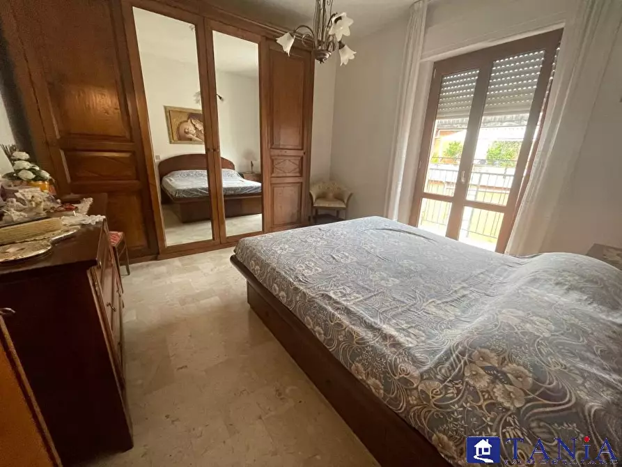 Immagine 2 di Attico in vendita  12 a Carrara