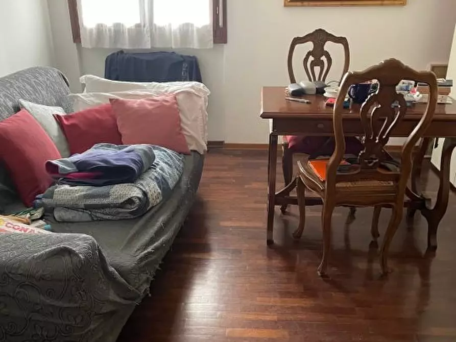 Immagine 1 di Attico in vendita  23 a Carrara