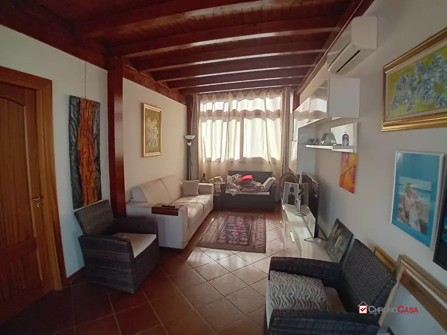 Immagine 10 di Attico in vendita  a Messina