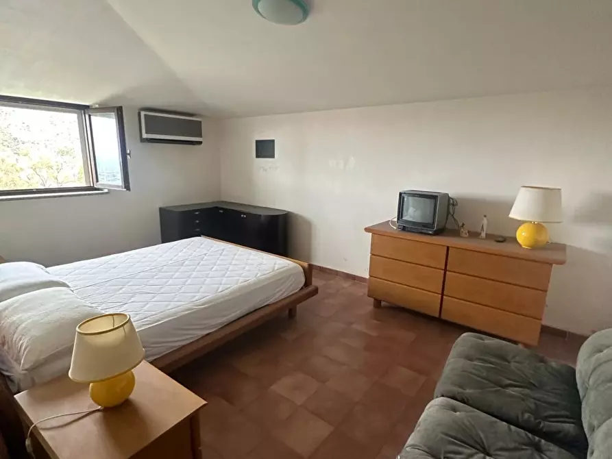 Immagine 8 di Attico in vendita  a Bova Marina