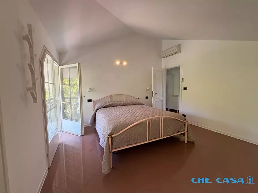 Immagine 8 di Attico in vendita  a Riccione