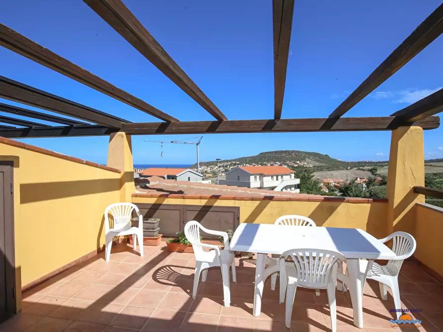 Immagine 5 di Attico in vendita  46 a Castelsardo