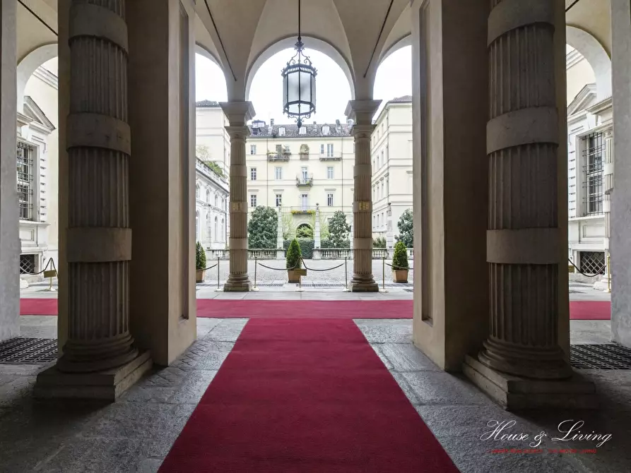 Immagine 4 di Attico in vendita  a Torino