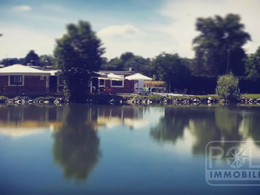 Immagine 2 di Azienda agricola in vendita  a Budrio