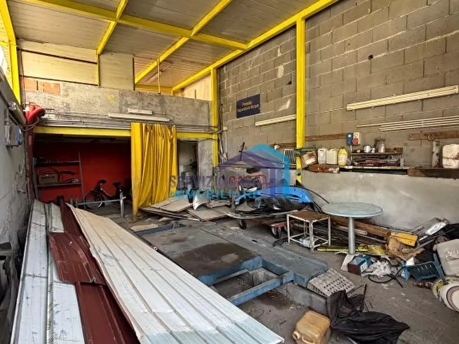 Immagine 6 di Negozio in vendita  a Taormina