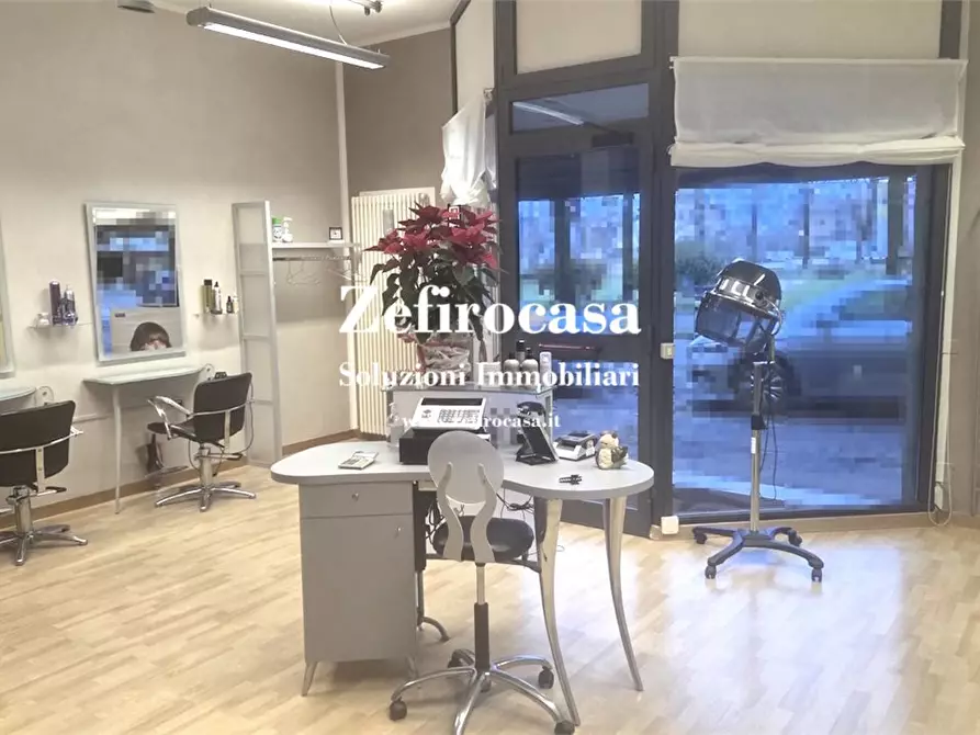 Immagine 3 di Licenza in vendita  a Valsamoggia