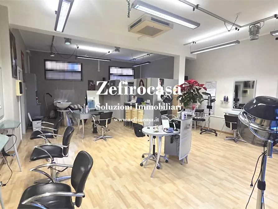 Immagine 2 di Licenza in vendita  a Valsamoggia