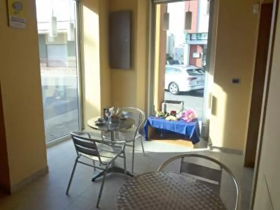 Immagine 9 di Licenza in vendita  50 a Galatina