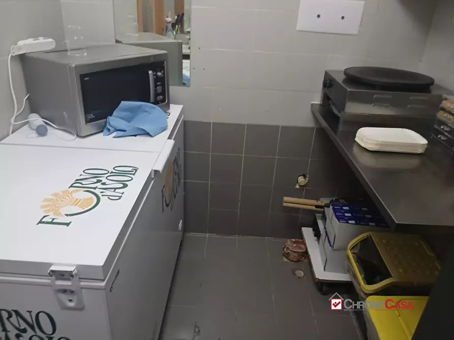 Immagine 6 di Licenza in vendita  a Messina