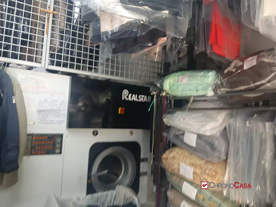 Immagine 9 di Licenza in vendita  a Messina