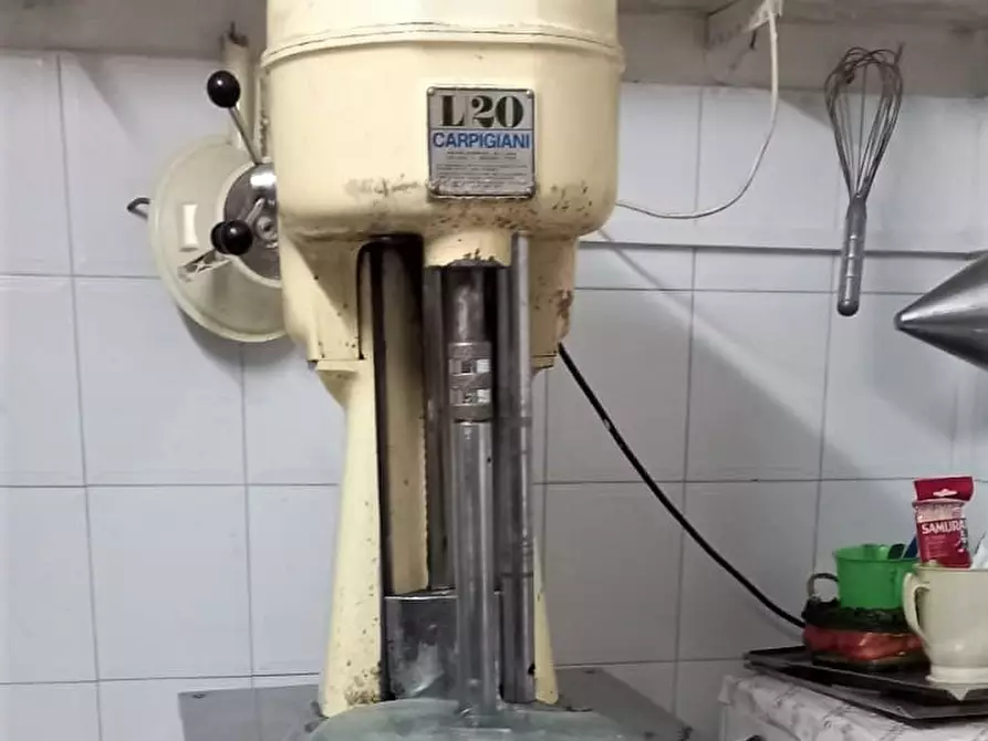 Immagine 7 di Licenza in vendita  a Messina