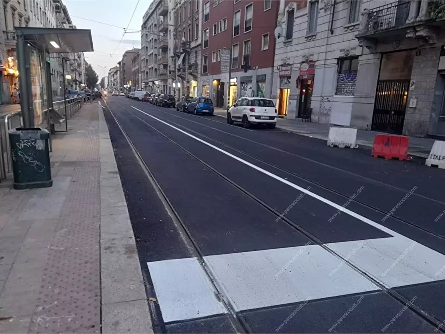 Immagine 1 di Licenza in vendita  a Milano