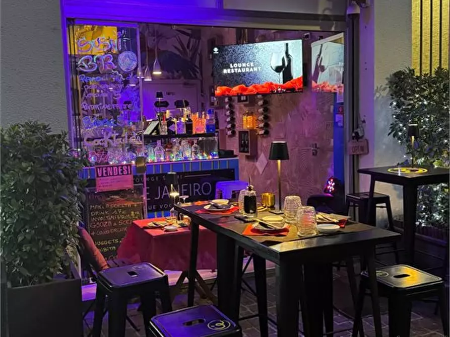 Immagine 3 di Bar / Ristorante in vendita  a Milano