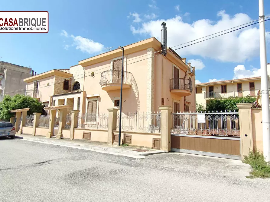 Immagine 3 di Villa in vendita  a Casteldaccia