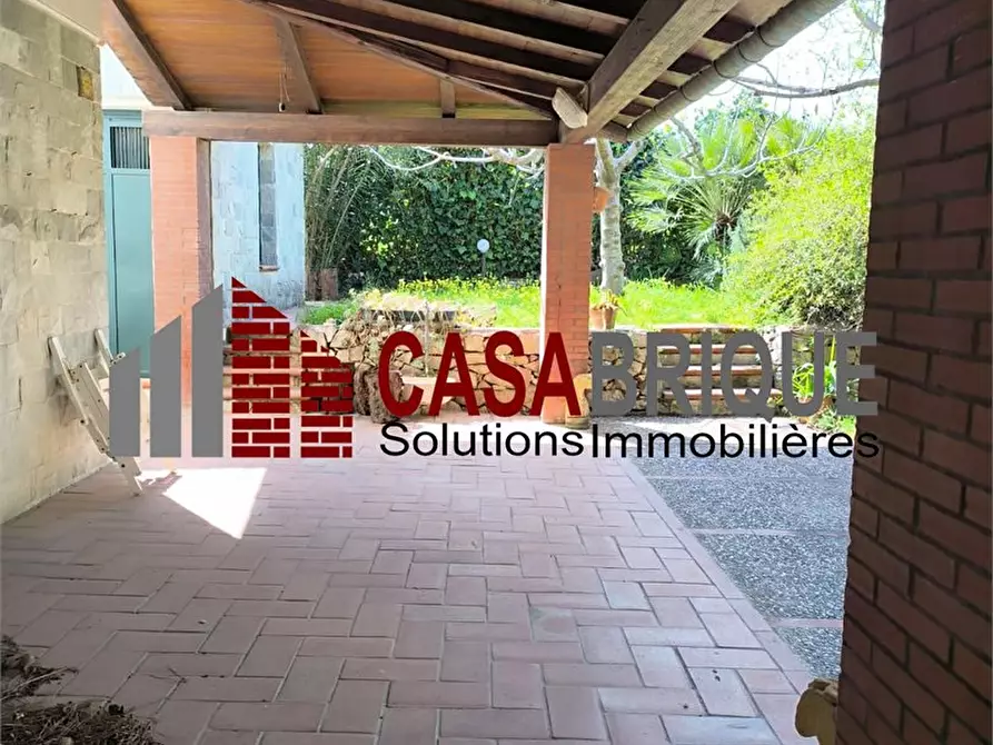 Immagine 2 di Villa in vendita  3 a Casteldaccia