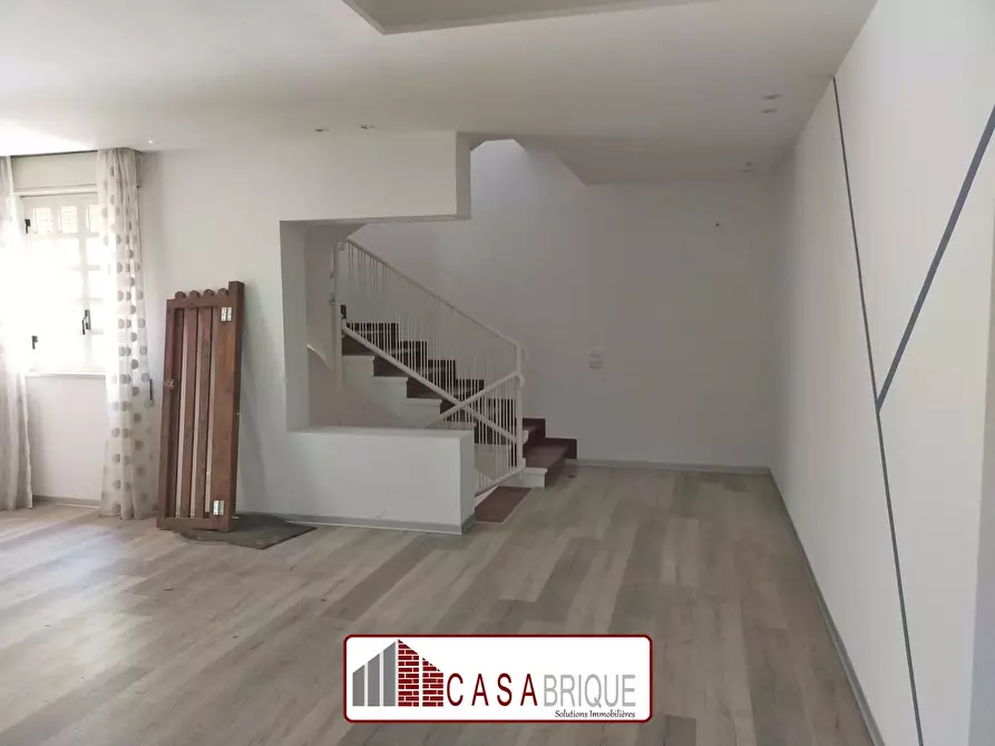 Immagine 3 di Villa in vendita  a Palermo