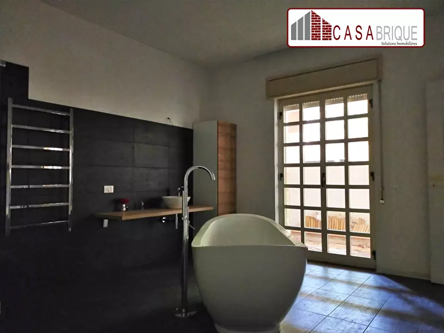 Immagine 10 di Villa in vendita  a Palermo